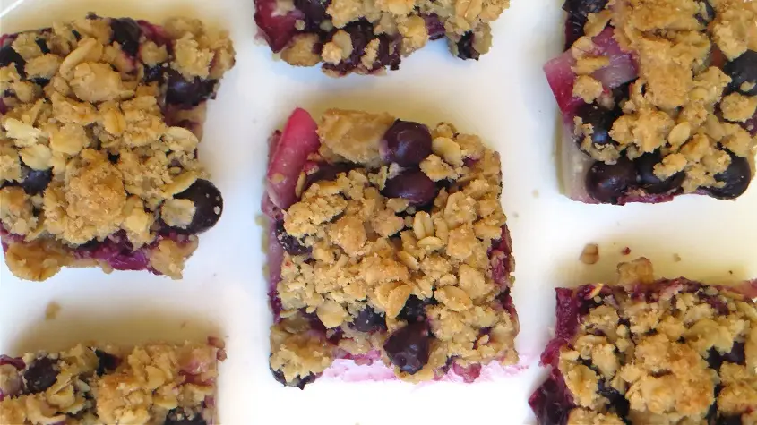 a group of blueberry bars